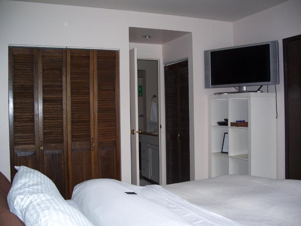 פרינס רופרט Tall Trees Bed & Breakfast חדר תמונה