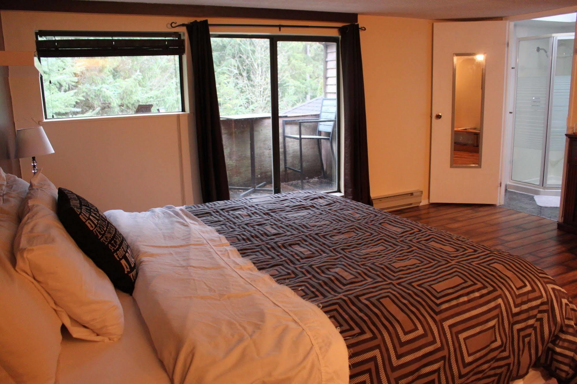 פרינס רופרט Tall Trees Bed & Breakfast מראה חיצוני תמונה